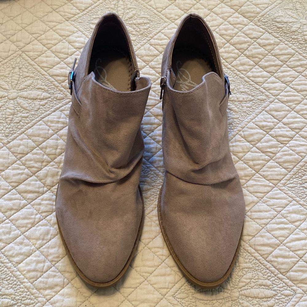 American Rag tan short boots